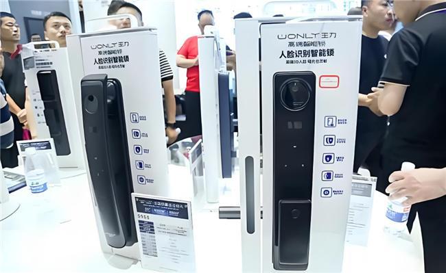 王力智能锁：24小时家庭卫士